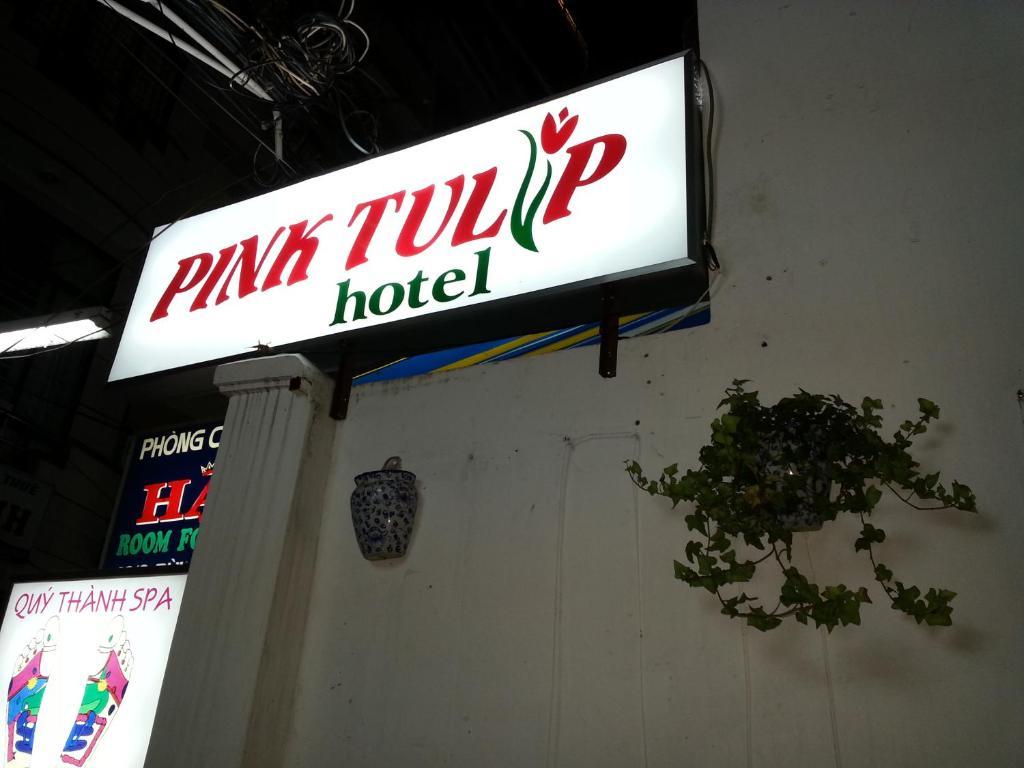 Pink Tulip Hotel Ho-Chi-Minh-Stadt Exterior foto